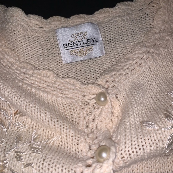 v i n t a g e :: Whimsy Floral Pearl Embroidered Granny Knit Cardigan - Picture 5 of 11